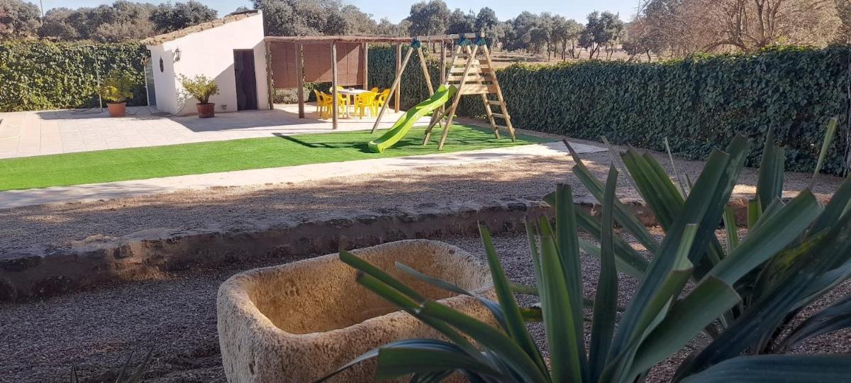 Dehesa Vieja Casa Rural - Housity