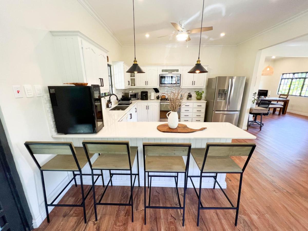 Westend House Newly Renovated 3 Bedroom - Housity