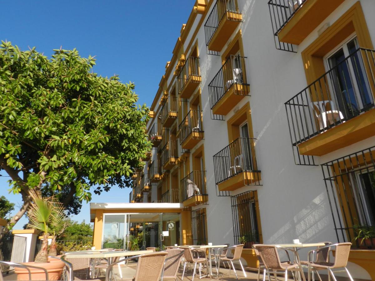 Un balcón o terraza de Hotel Balneario de Chiclana