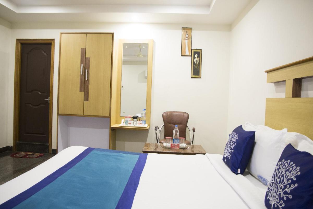 OYO 668 Hotel SLV Grand - Housity