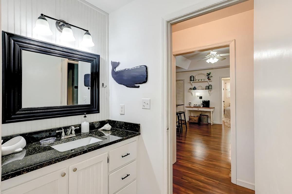 Sea Island Cotton Cottage - Housity