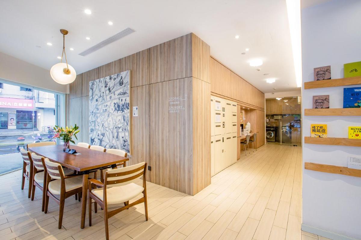 Hanting Premium Hotel Shanghai South Xizang Road - Housity