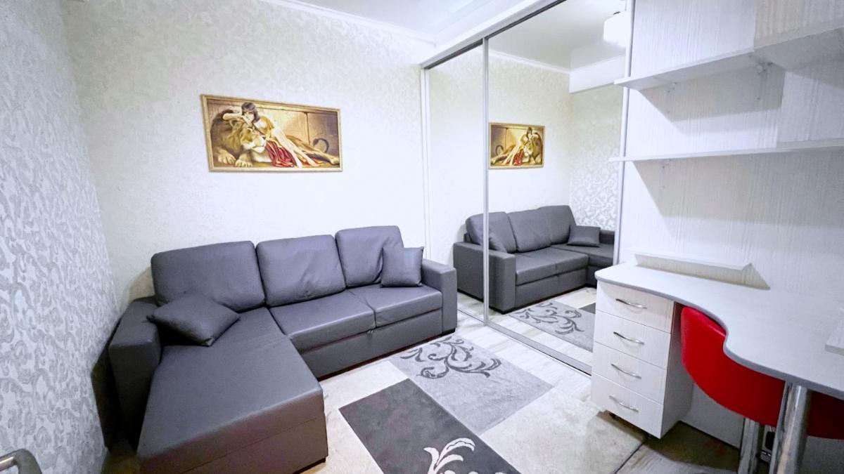 Apartament de lux cu 2 camere și living - Housity
