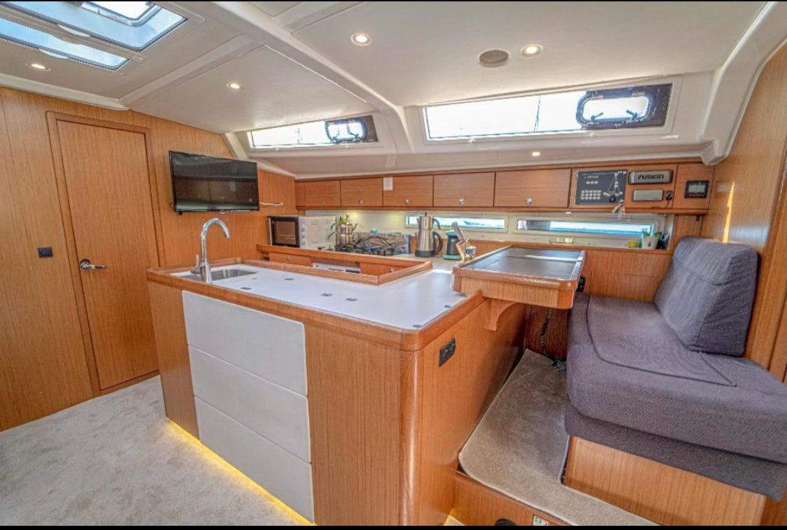 Hka Neta Yachting - Housity
