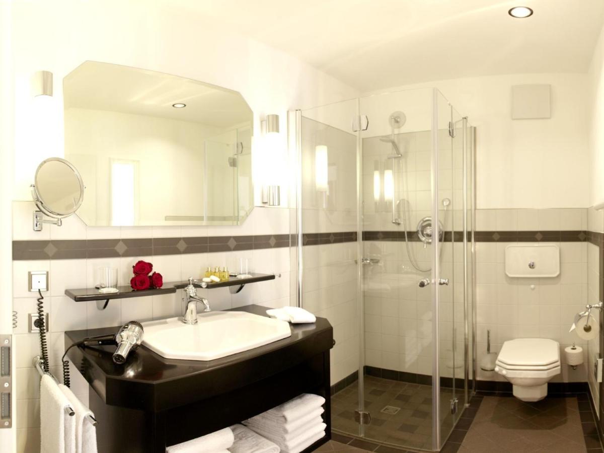 Allee Hotel - Housity