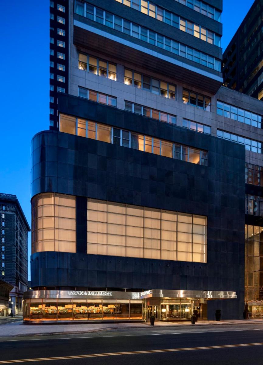 Loews Philadelphia Hotel - Housity