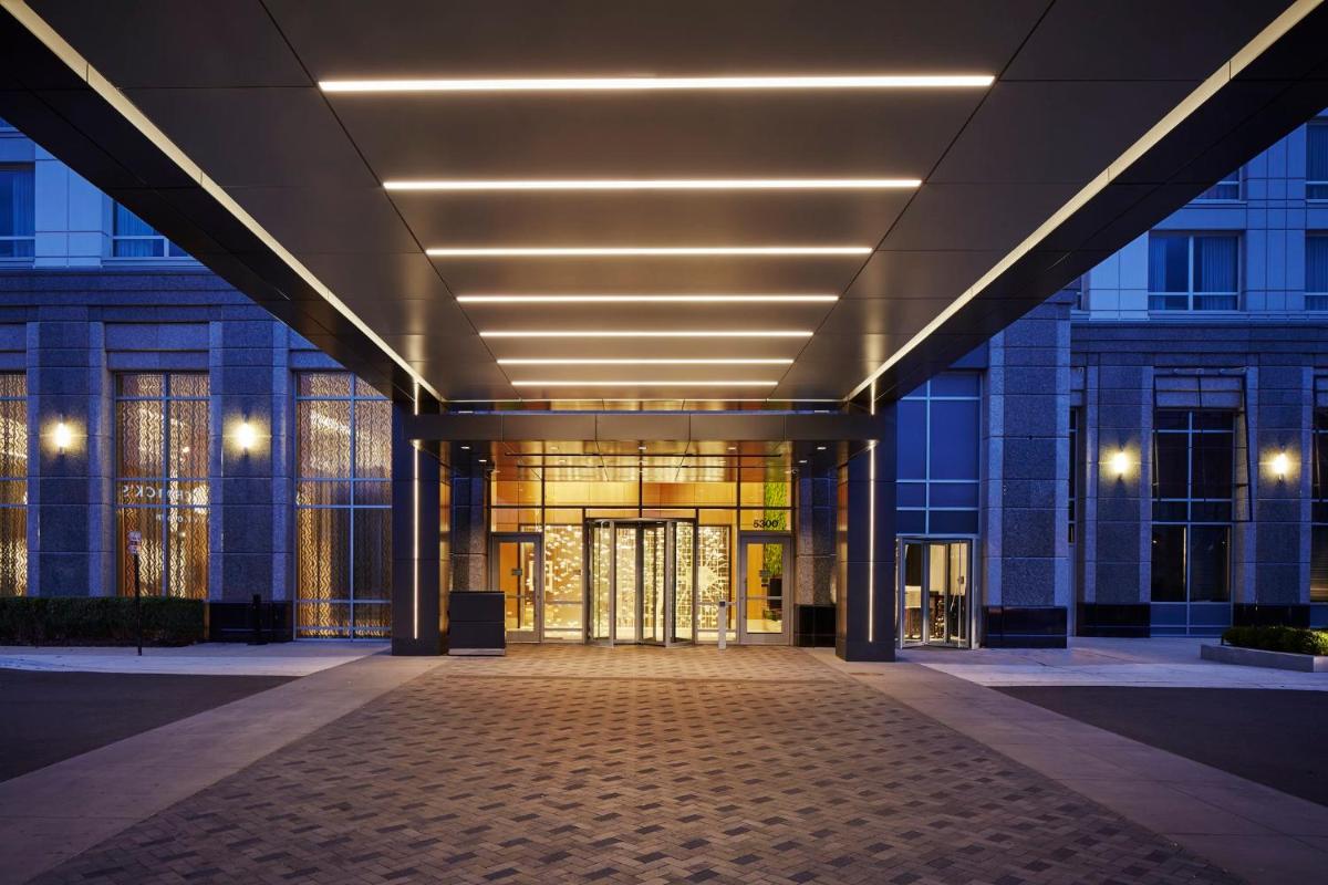 Loews Chicago O'Hare Hotel - Housity