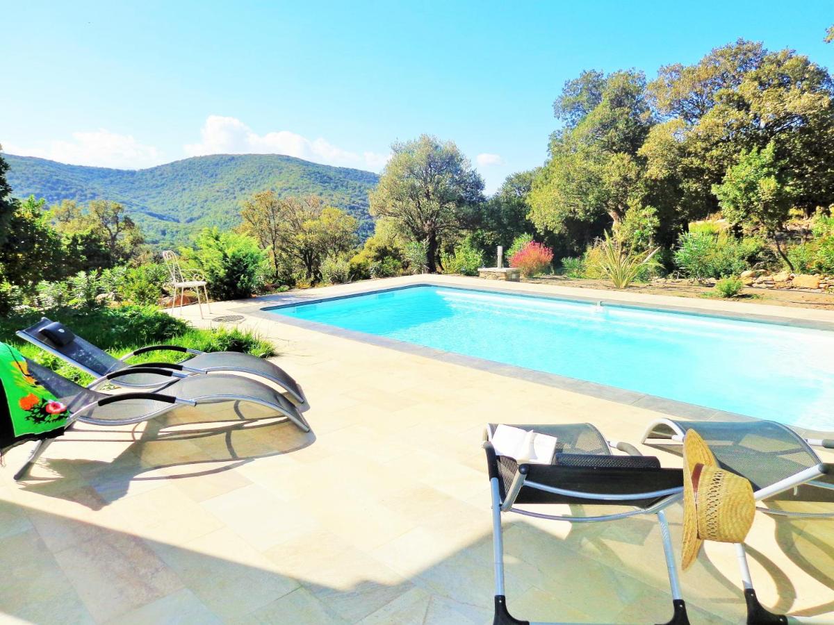 Arinella Villas - Housity