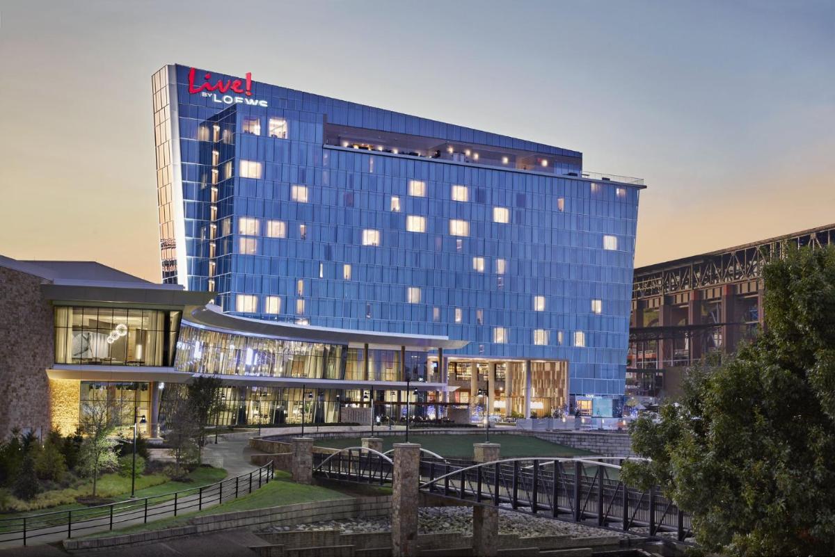 Live! by Loews - Arlington, TX - Housity