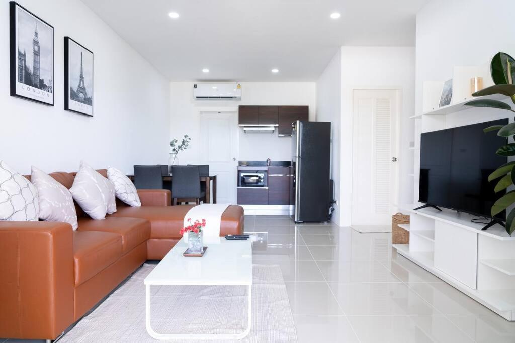 Suitetrails - Kiki HOUSE l 3BR 3BA l Naiyang Beach l HKT Airport
