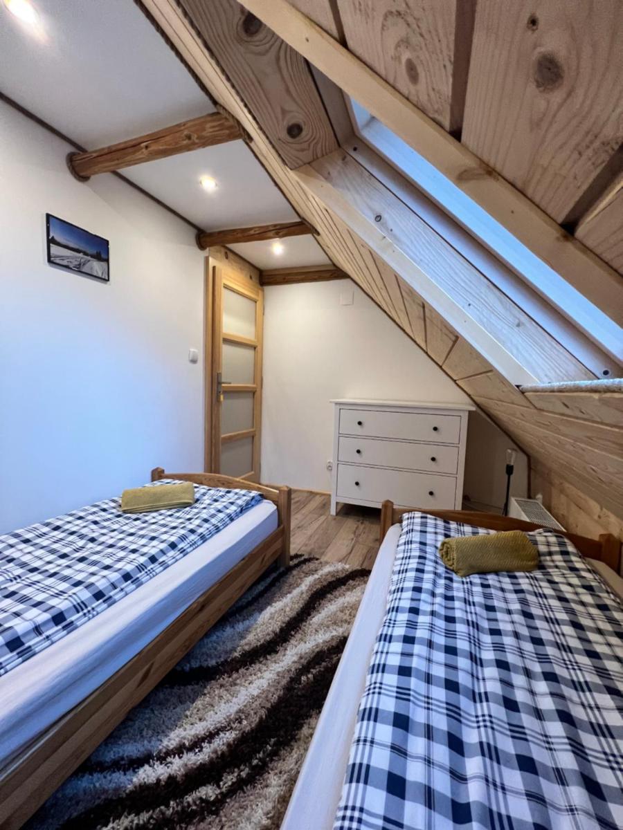 Pokoje gościnne 28 w skosie - Housity