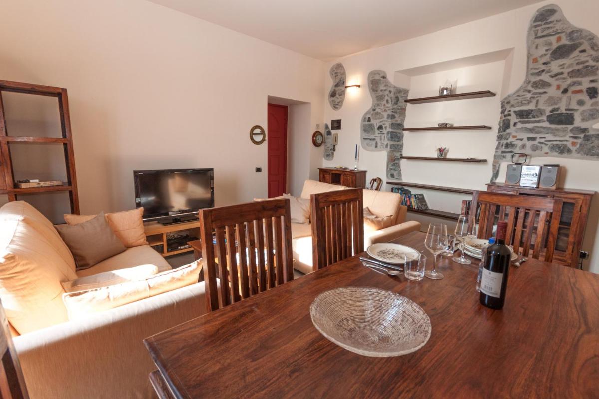 Menaggio Marina - Housity