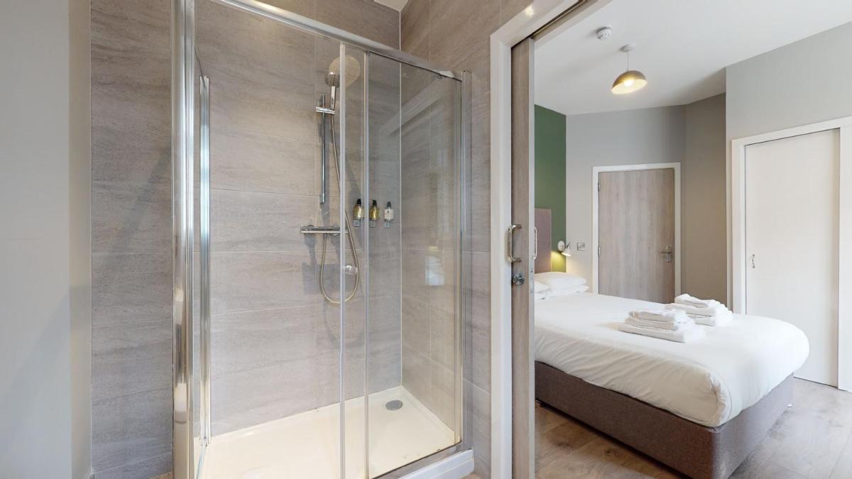 Suitetrails - Glassford Residence