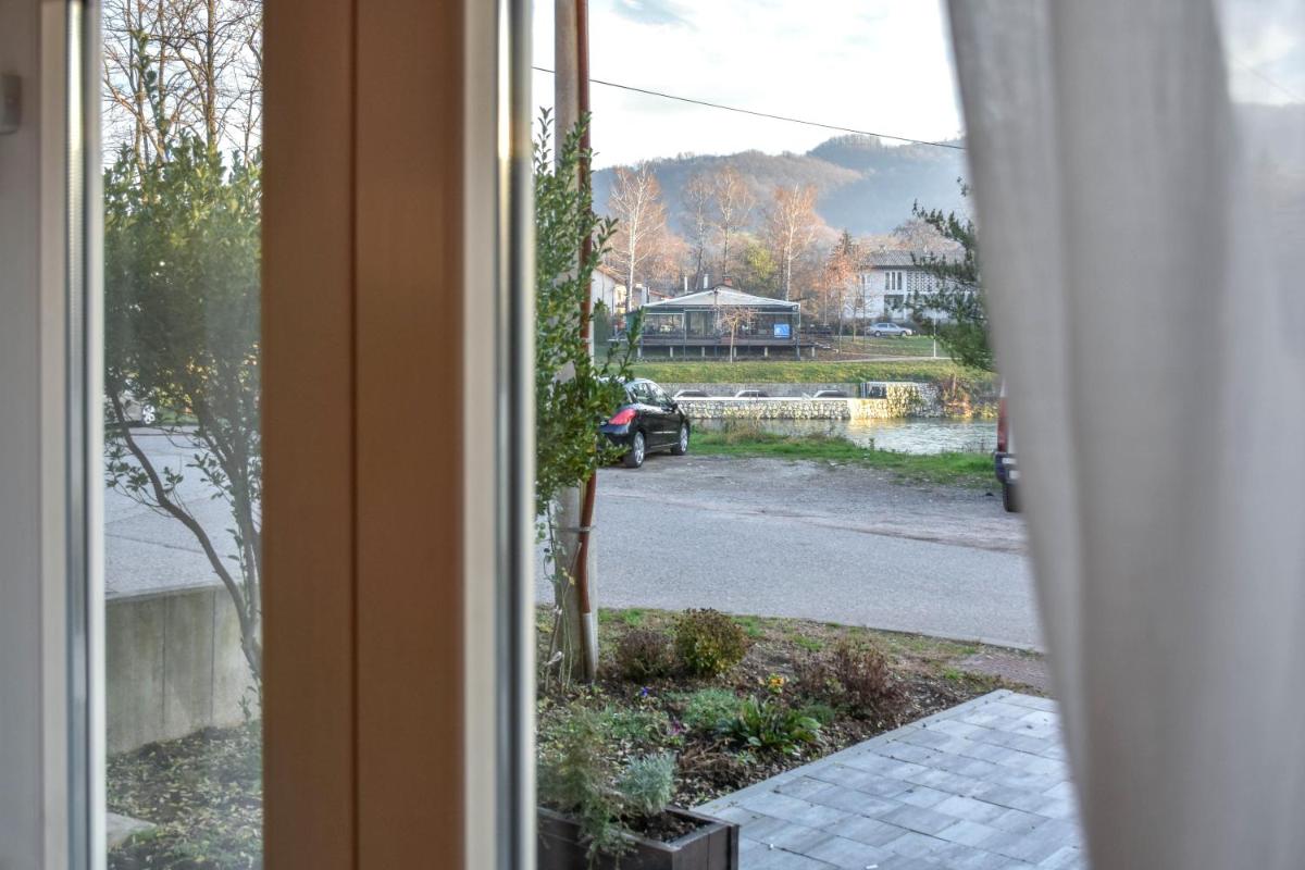 Apartment Studenac - Housity