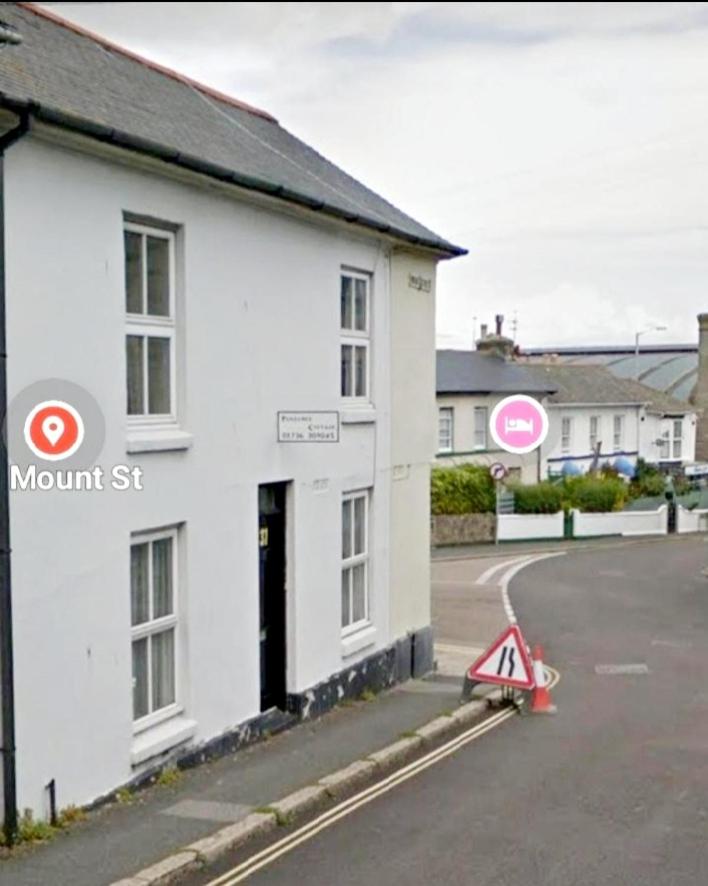 Penzance Cottage - Housity