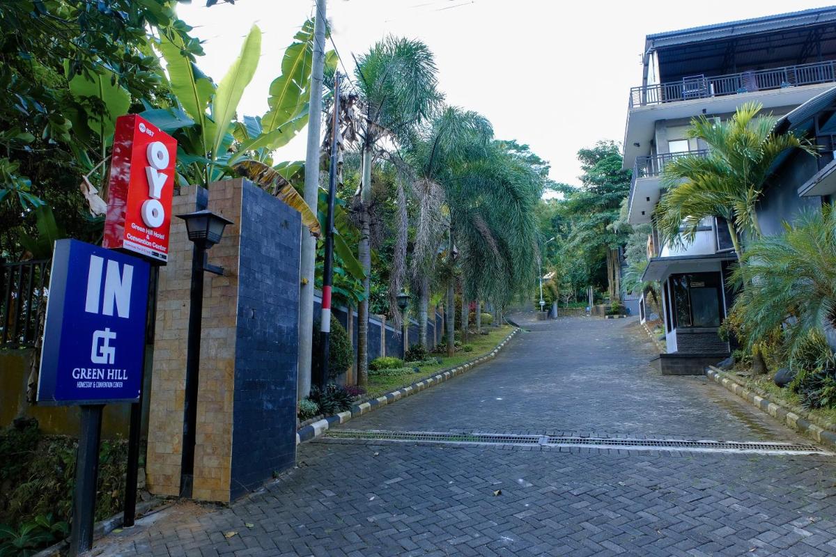 Capital O 887 Green Hill Hotel And Convention Center - Housity