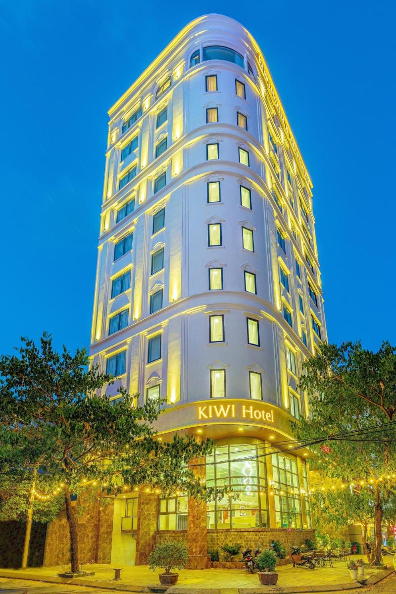 K Hotel Sauna and Massage - Housity