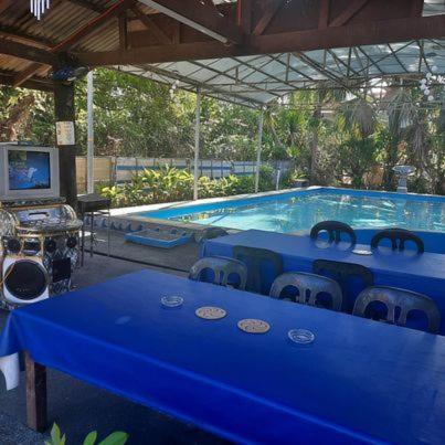 Spacious Resort in Pansol up to 20 pax - Housity