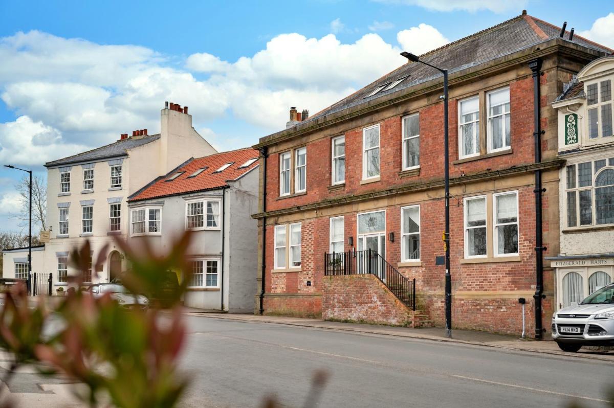 Finest Retreats - The Bank House - Housity