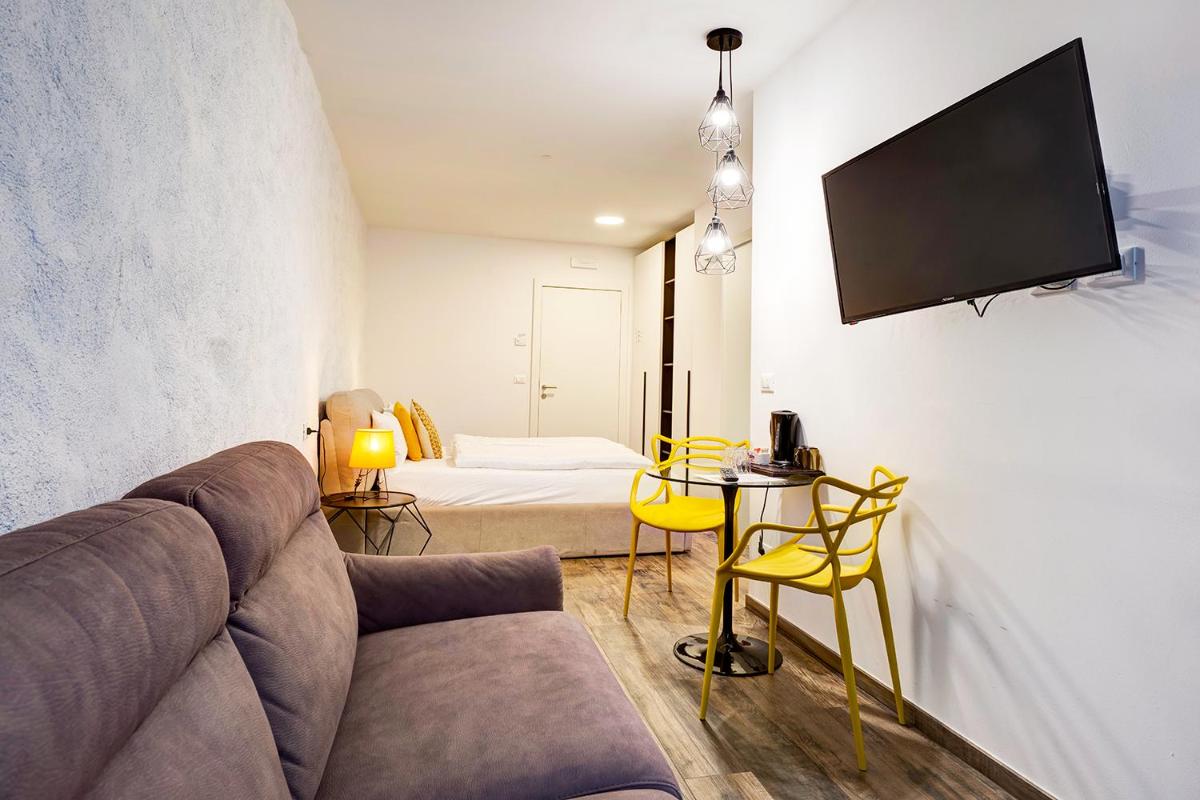 Taste Living - Housity