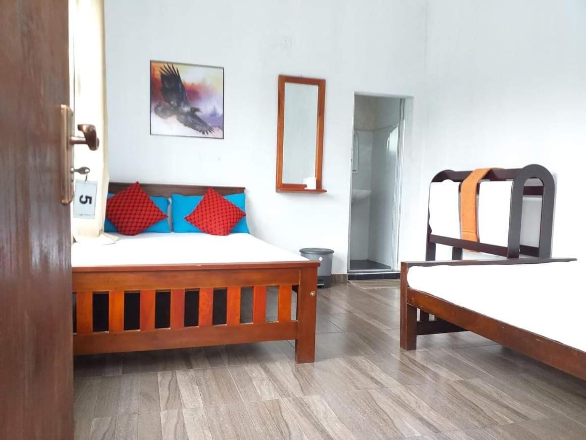 Travel Nest - Housity