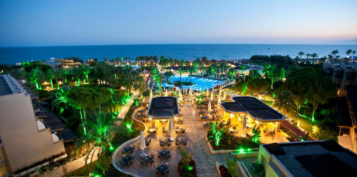 Crystal Tat Beach Golf Resort & Spa - Ultimate All Inclusive - Housity