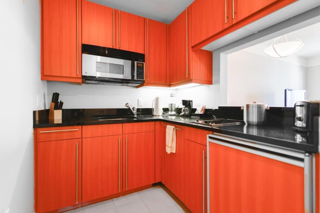 Highlight Condo at The Top of Miami's Stylish 4S - Housity