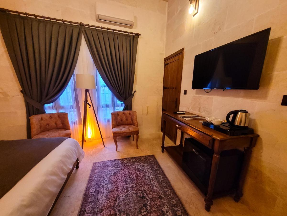Reji Boutique Hotel - Hizvo