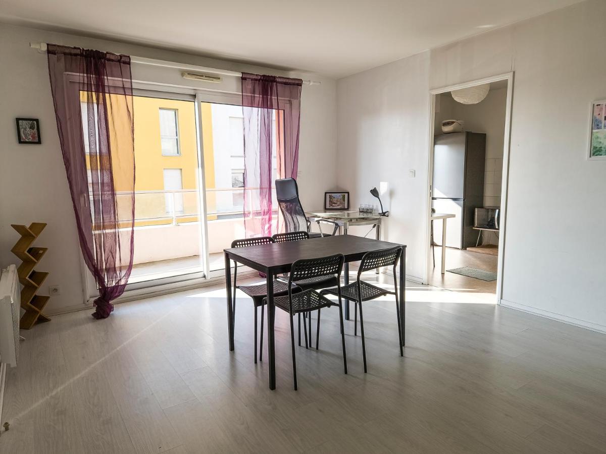 Appart 65 m² 10 minutes en bus au centre - Housity