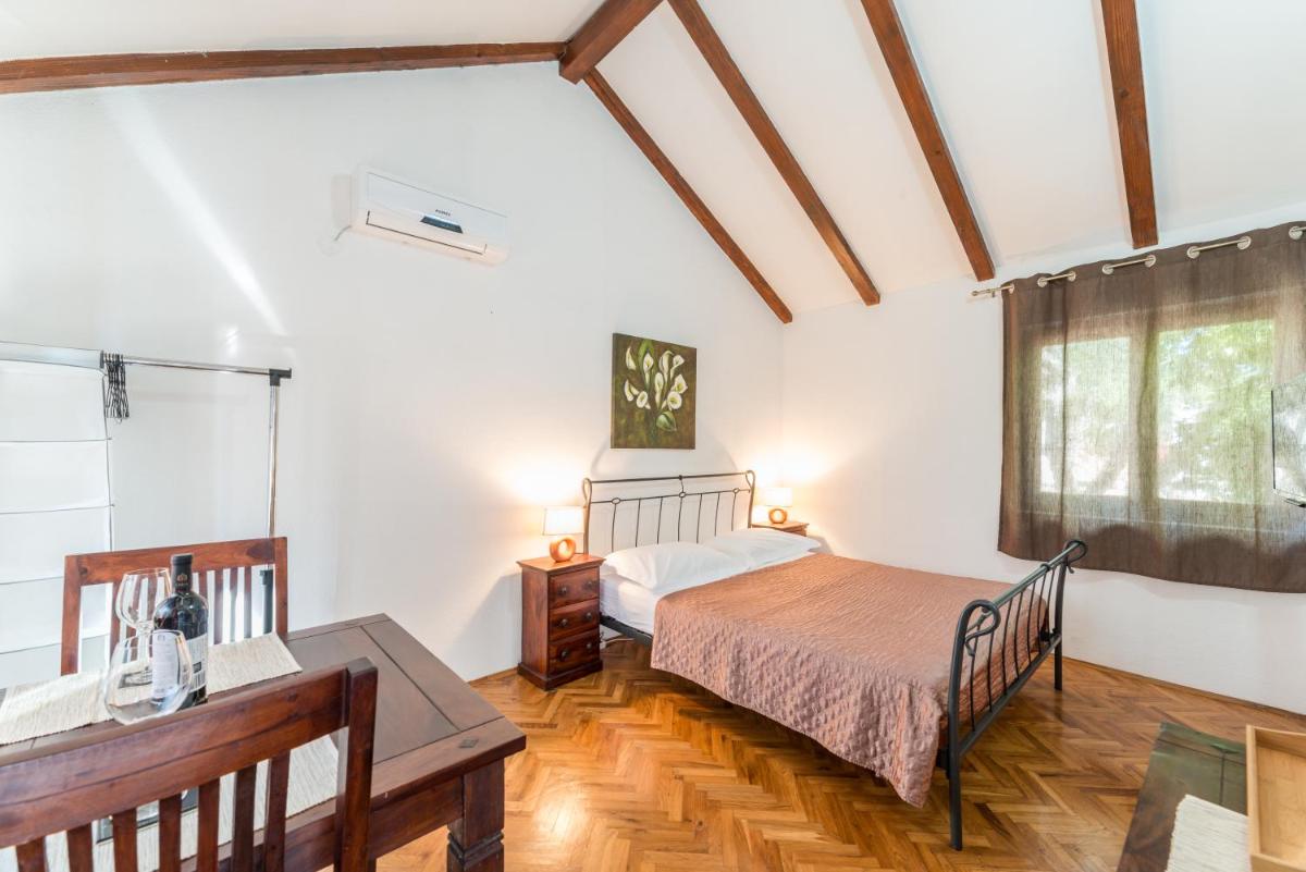 Apartmani Bugenvilija - Housity