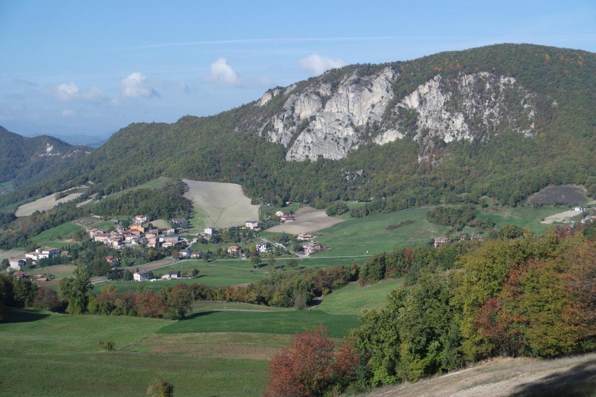 Casale Monte Valestra - Housity