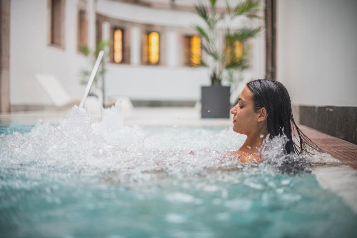 Clientes alojados en Blau Gran Hotel Las Caldas - Adults Only