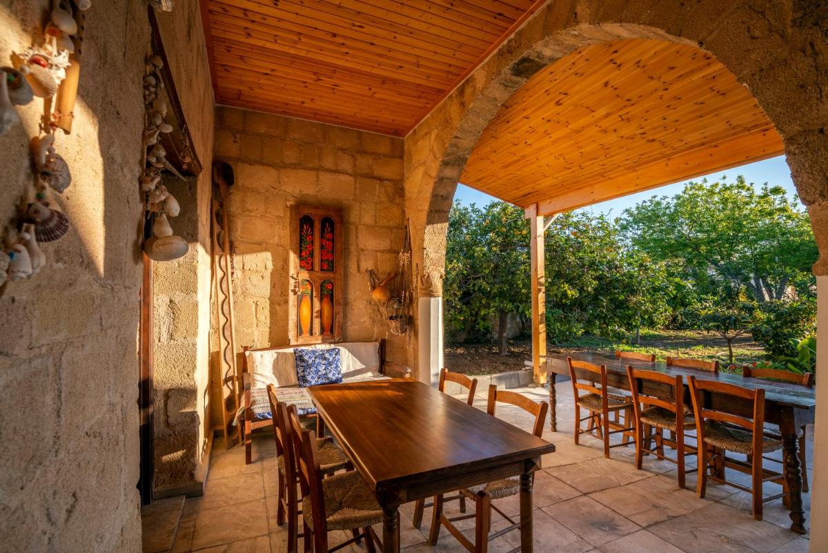 Revaklı Ev Guest House - Housity