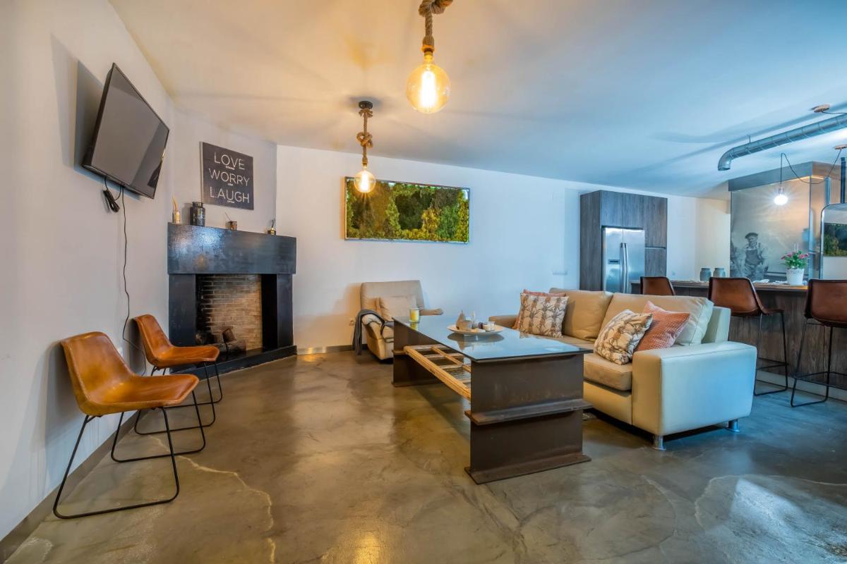 Suitetrails - Moderno y céntrico apartamento en Tesoro 6