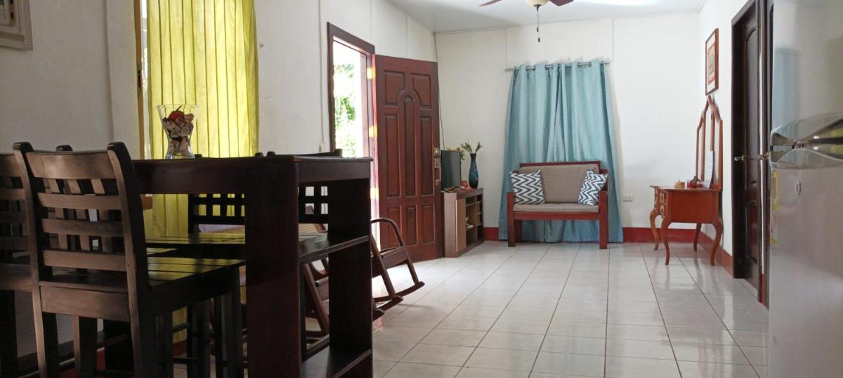 Flor de Sacuanjoche, Chinandega - Housity
