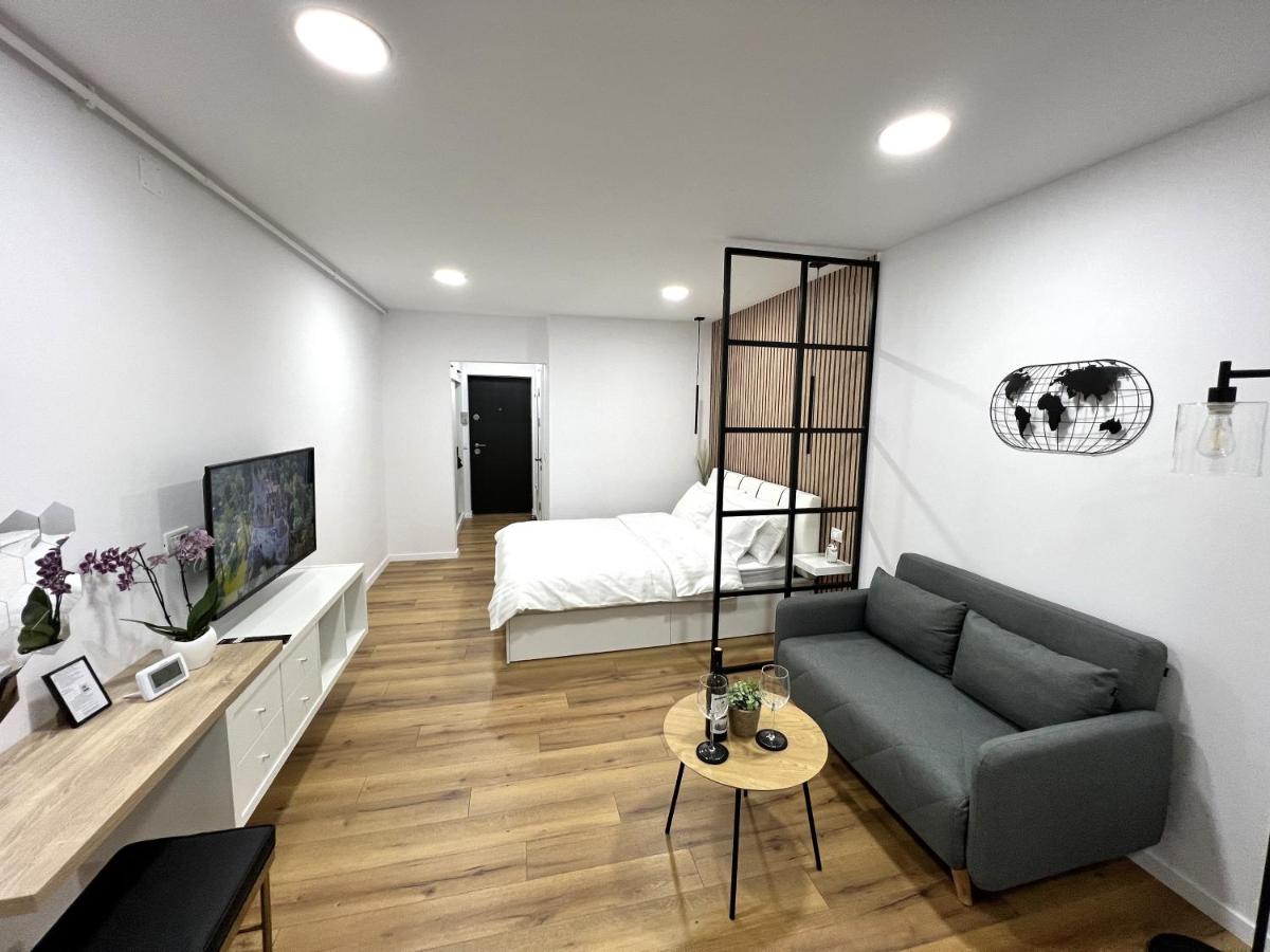 Denis Studio - Housity