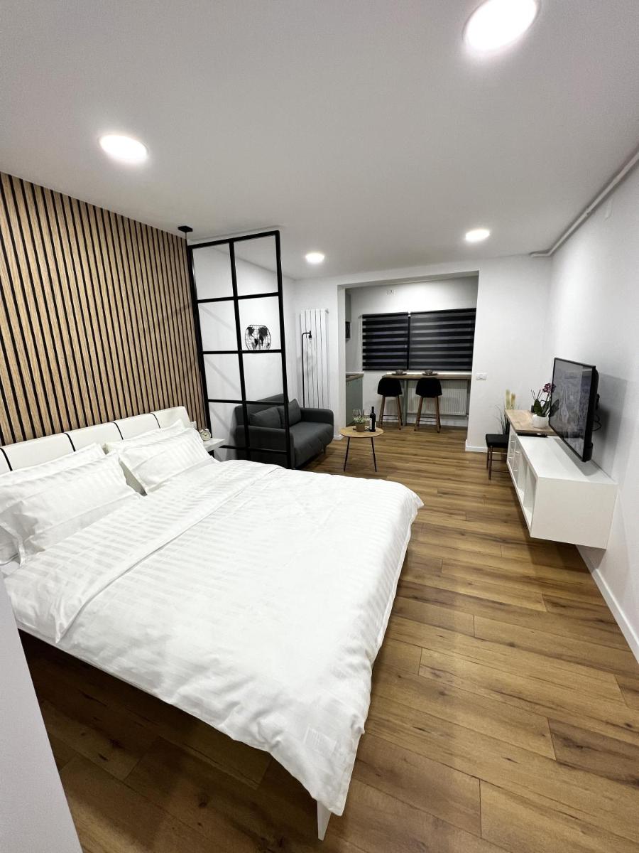 Denis Studio - Housity