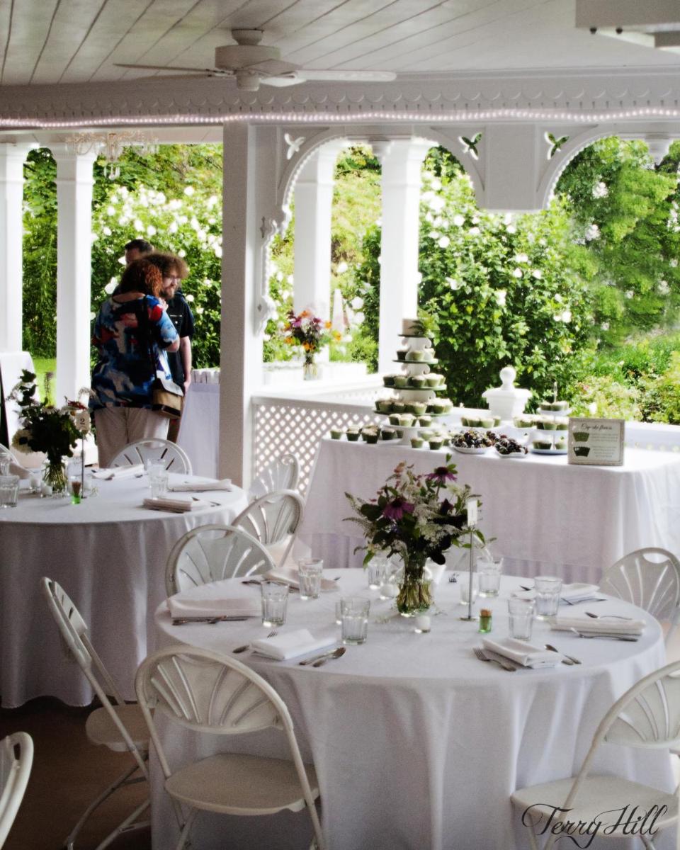 Victoria Inn - Housity
