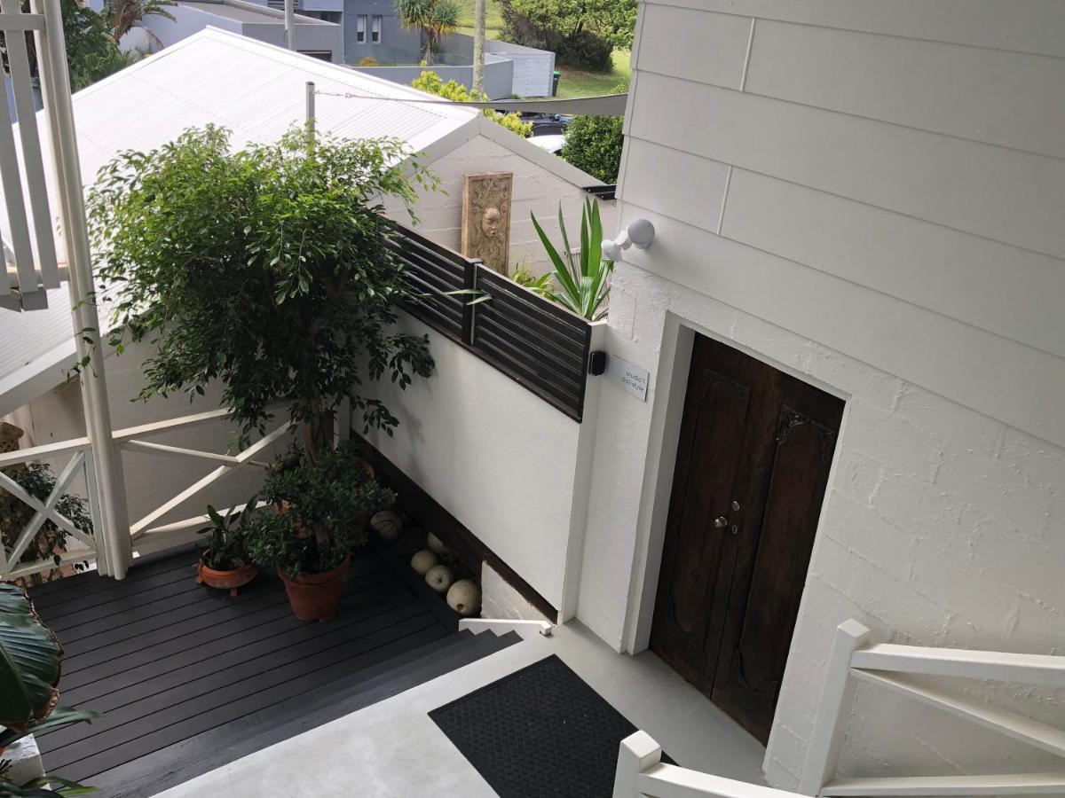 Shorebreak Studio Apartments - Housity
