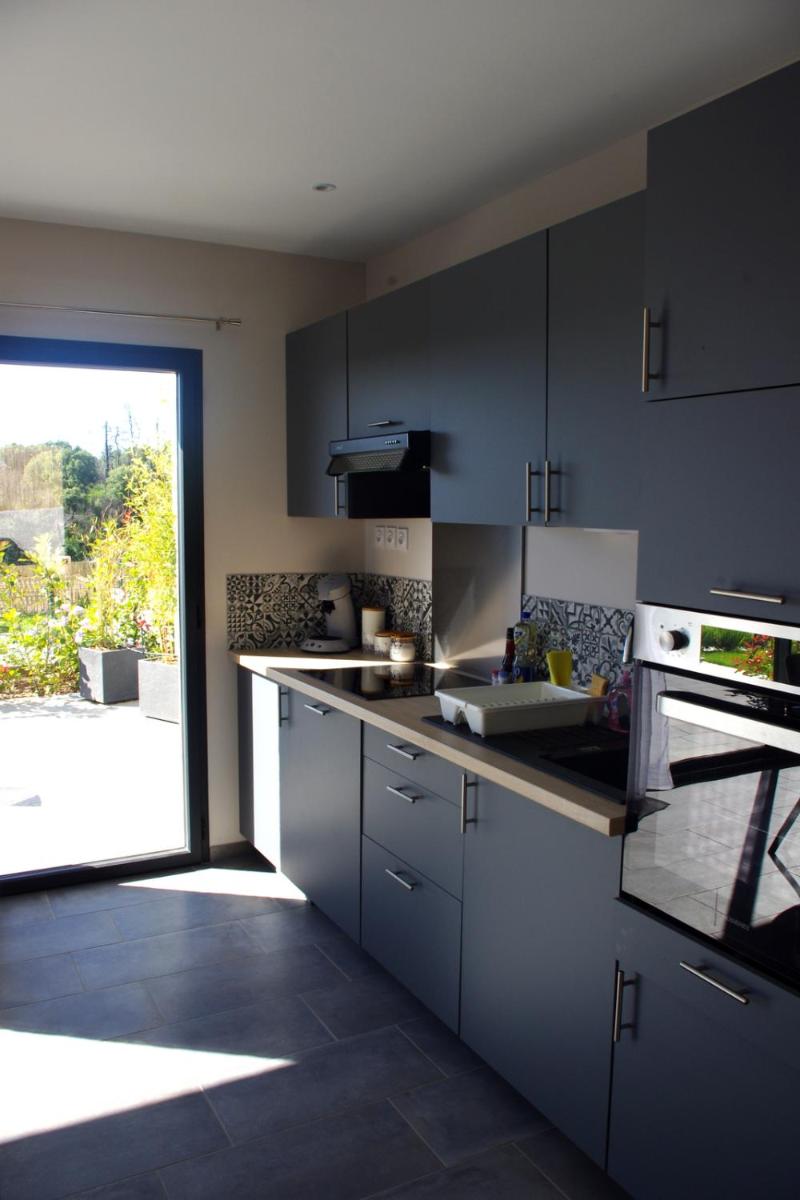 côte et mer - appartement haut standing dans villa avec piscine et vue mer - Housity