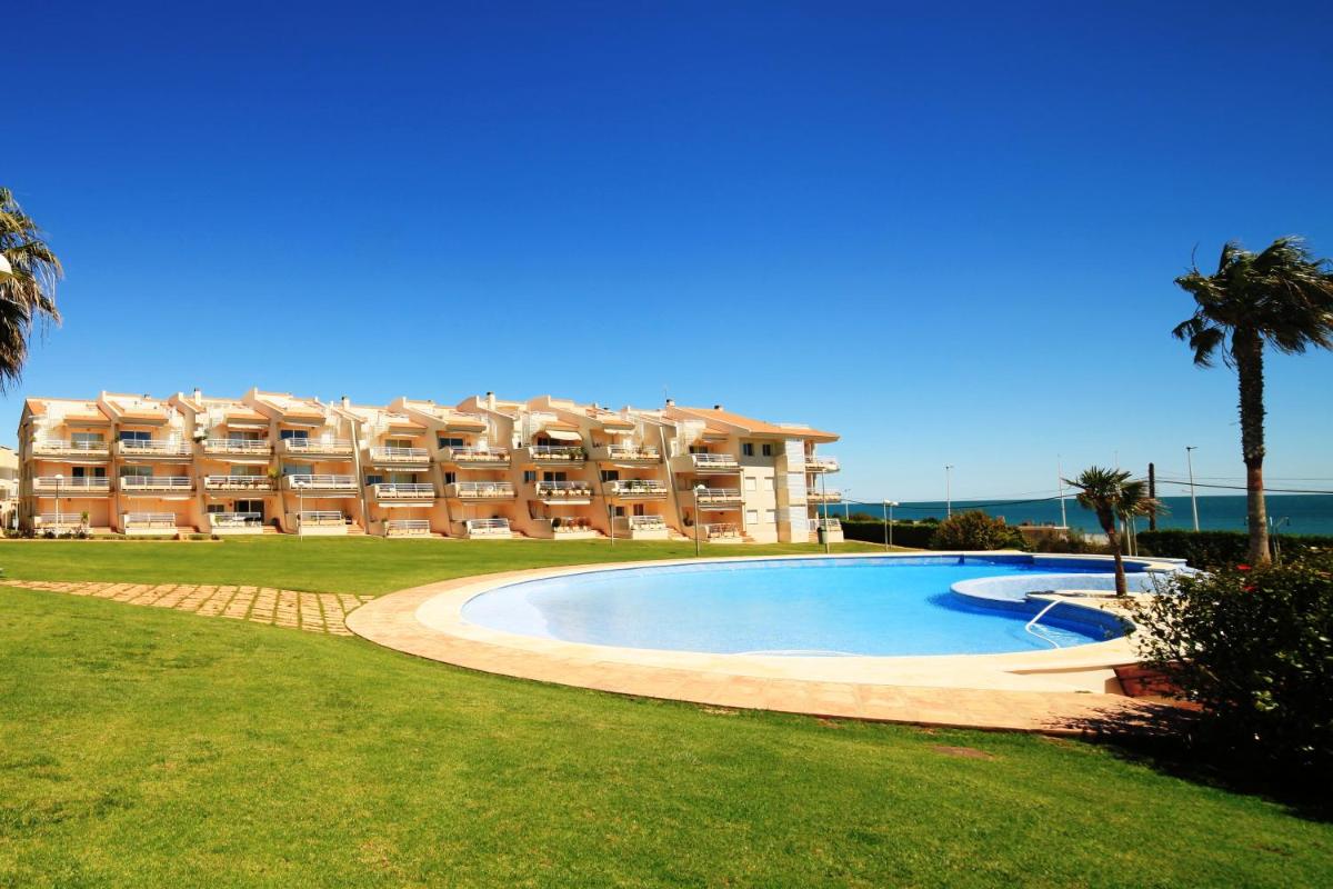 ALCALA BLAU IV 143 Primera linea de playa Alcossebre ALBERT VILLAS - Housity