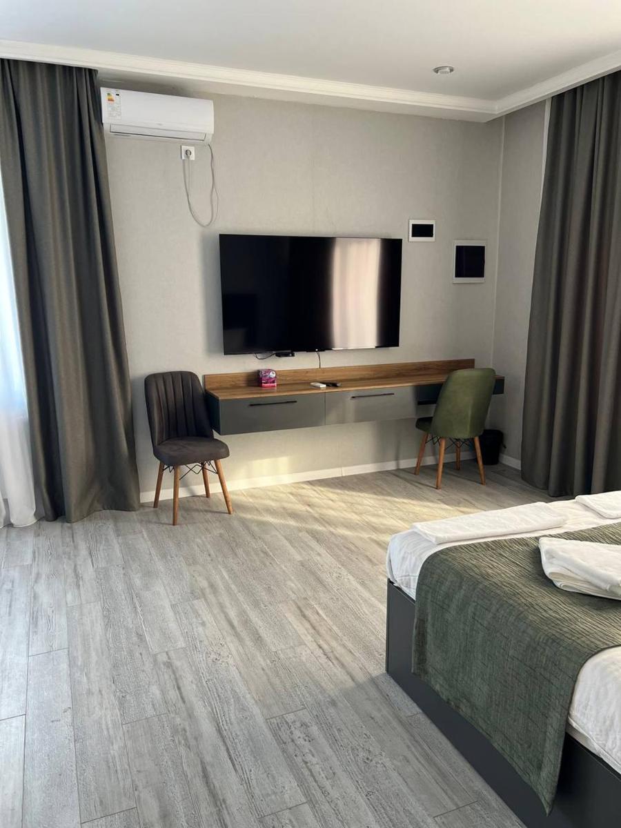 Dosman Hotel Bishkek - Housity