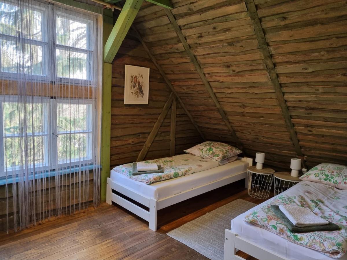Ostoja Leleszki - Housity