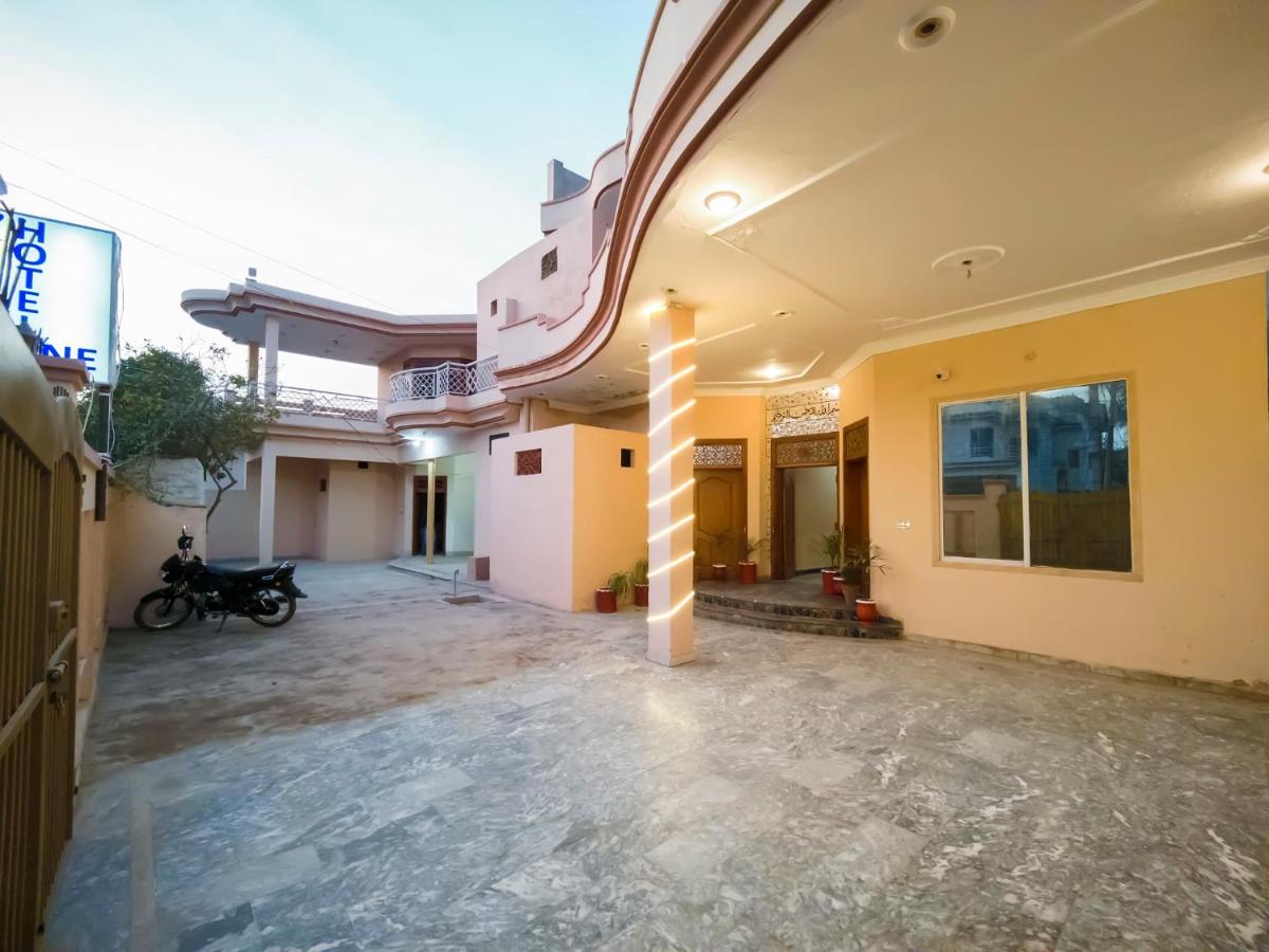 Suitetrails - Hotel A-One