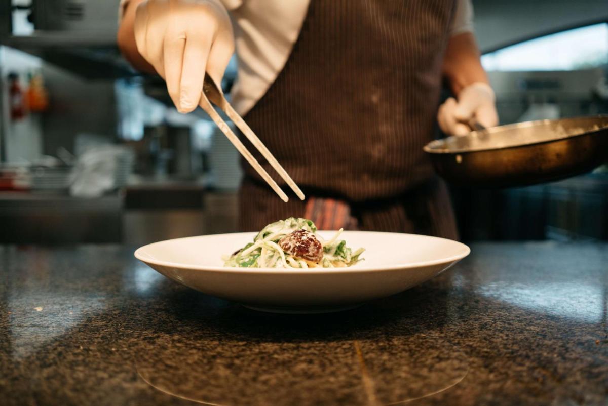 Essen im Hotel oder in der Nähe Essen im Hotel oder in der Nähe