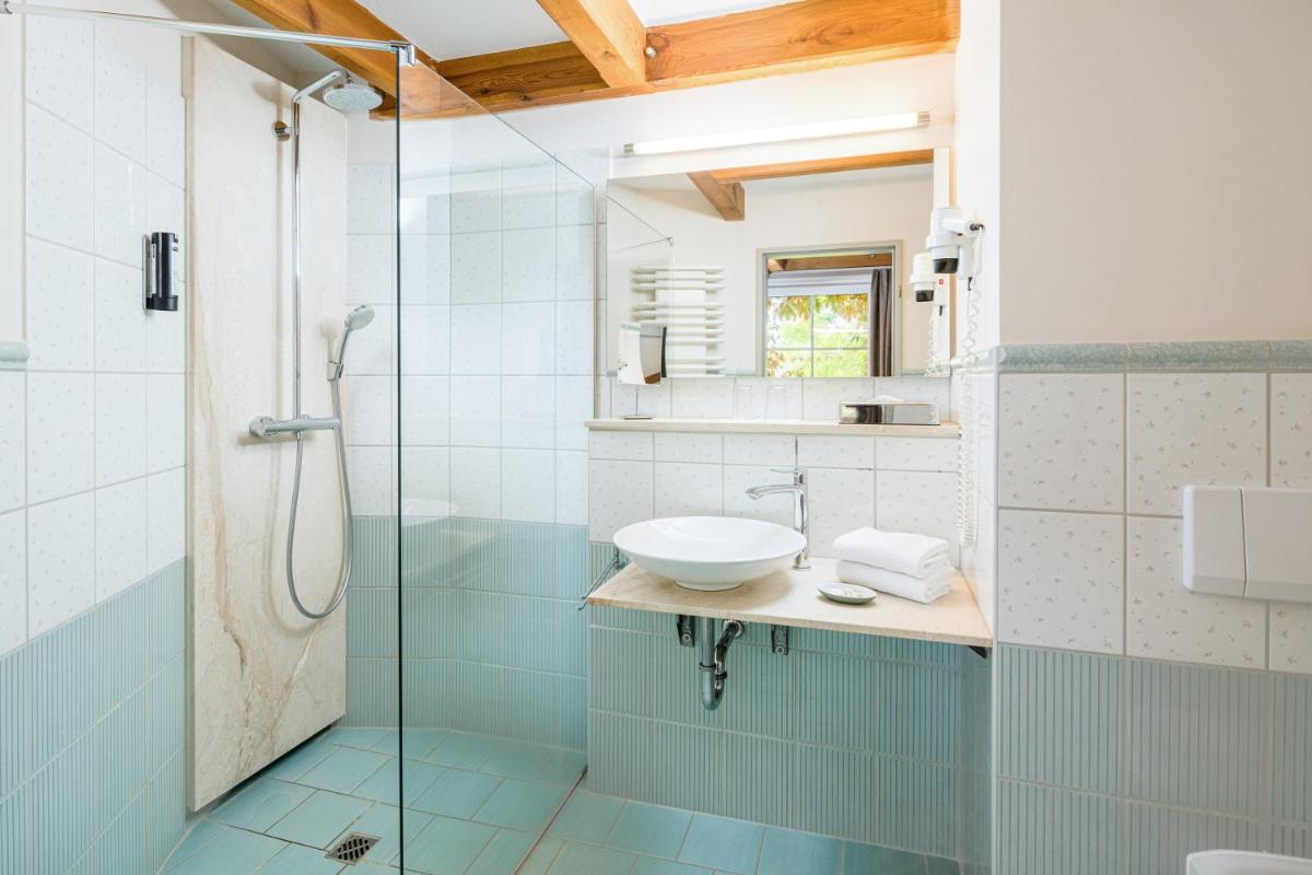 Romantischer Seegasthof & Hotel Altes Zollhaus - Housity