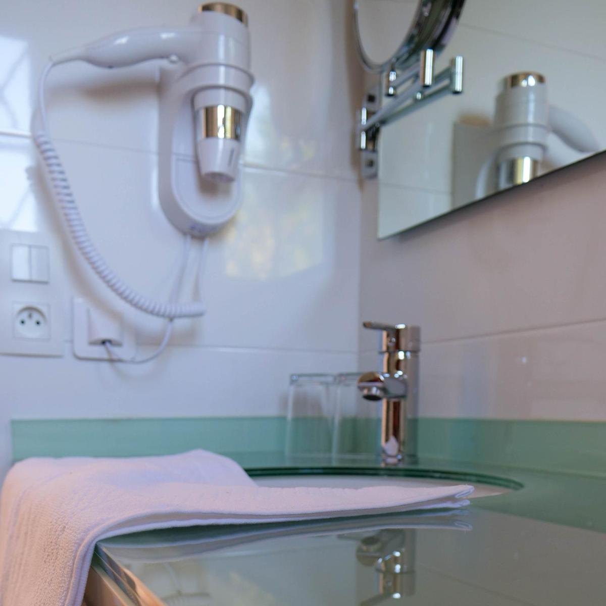 Villa Enara - Housity
