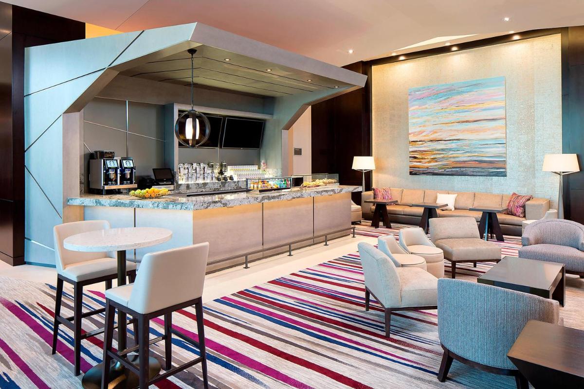 The Westin Edina Galleria - Housity