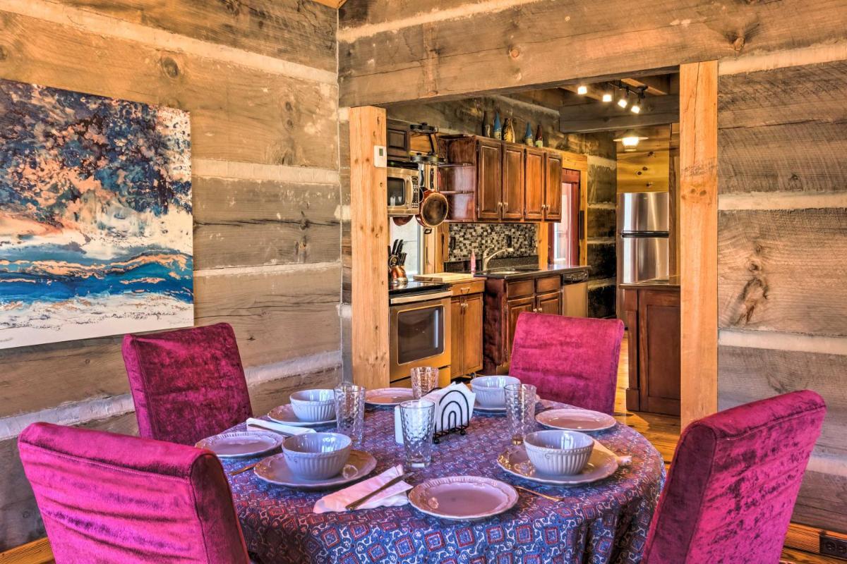 The Cabin at Marys Place with Deck and Mtn Views! - Housity