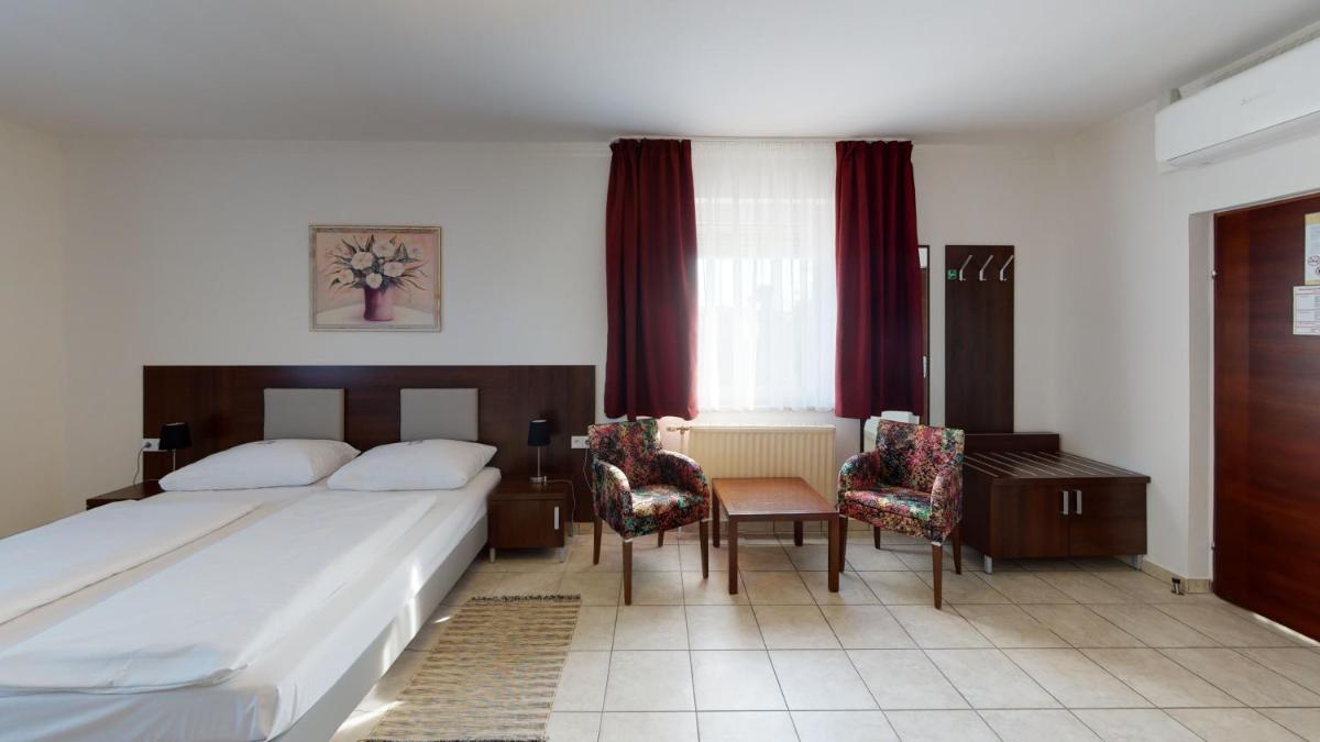 Hotel San Marco - Housity